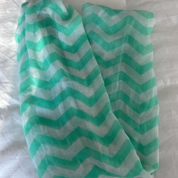 Tiffany Blue Teal Mint Chevron Bohemian Artsy Whimsical Wide Infinity Scarf - Picture 9 of 11